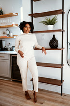 Load image into Gallery viewer, The Jasmine
